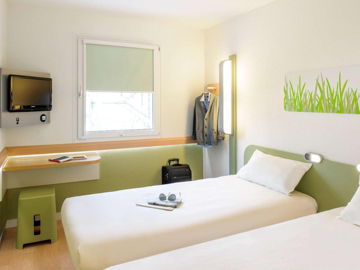 Ibis Budget Manosque Cadarache Exterior photo