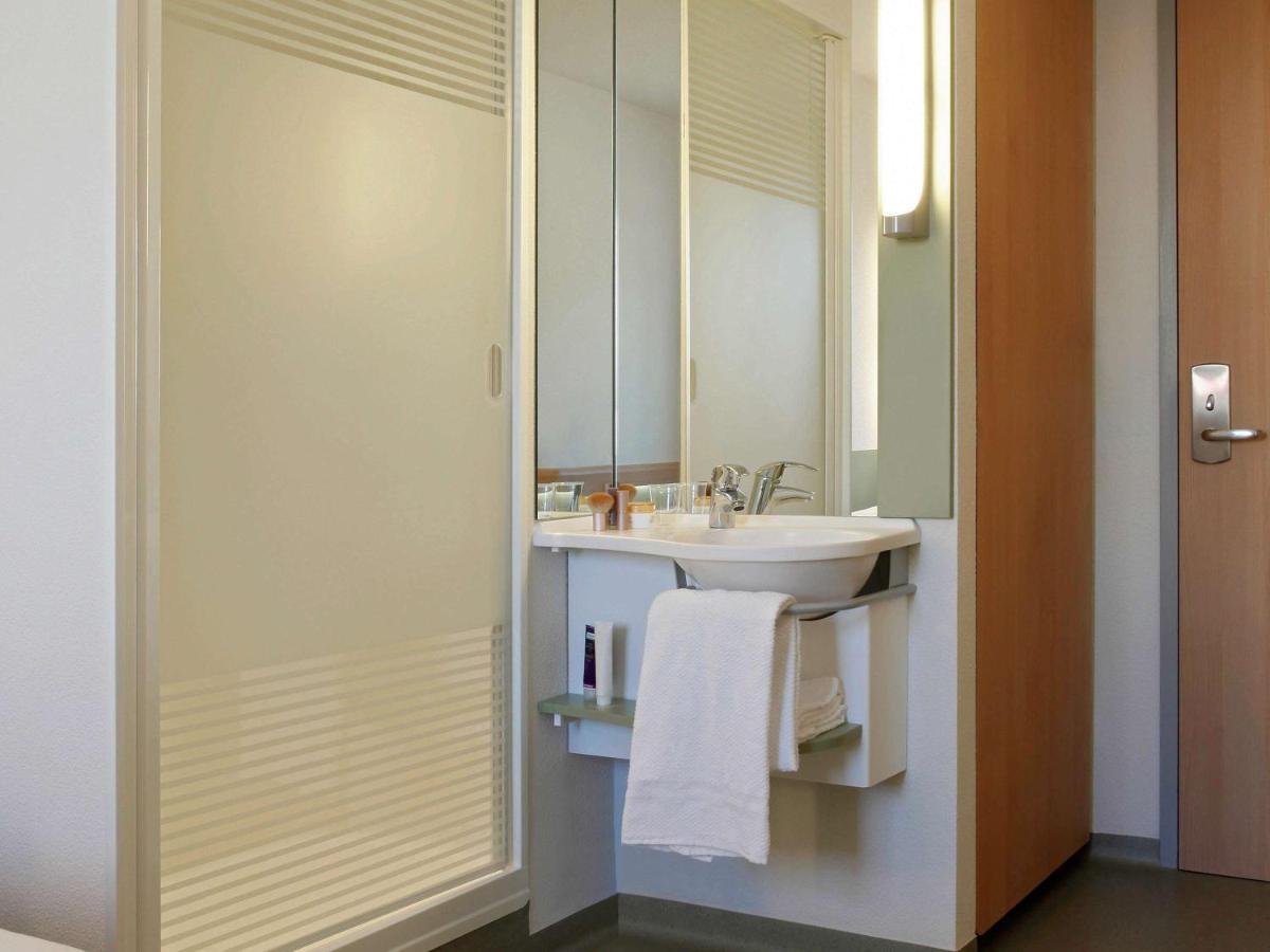 Ibis Budget Manosque Cadarache Exterior photo